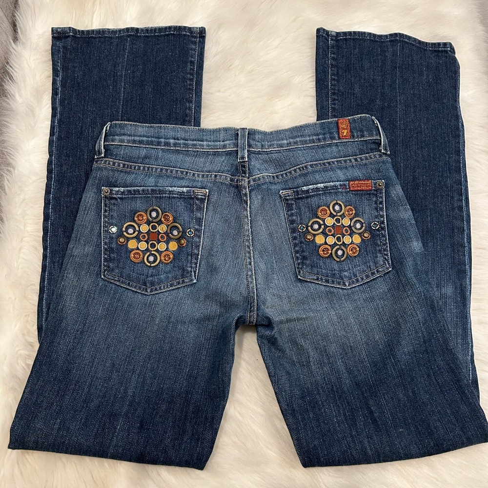 7 for all Man Kind Women’s Jeans!
